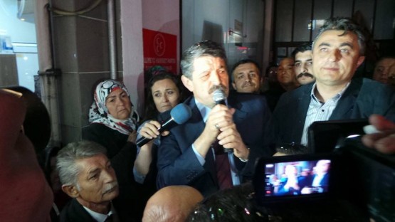 MHP Bartın Belediye Başkan Adayı Cemal Akın yeniden Bartın Belediye Başkanı seçildi