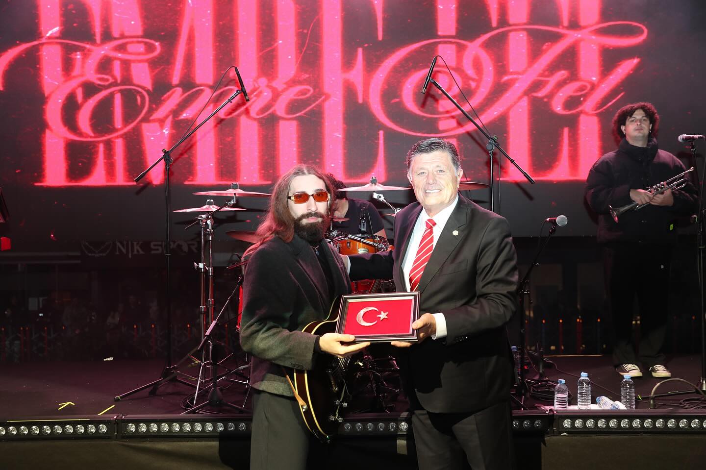 Emre Fel Bartınlılar'ı Coşturdu