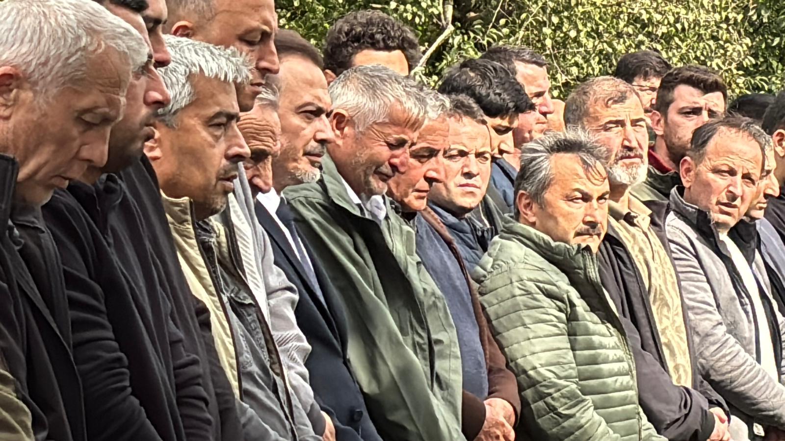 Alkollü sürücünün çarptığı Edanur göz yaşlarıyla uğurlandı