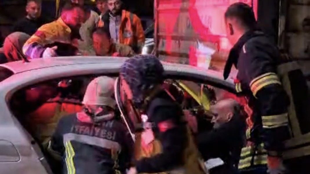 Gölbucağı Kavşağı’nda Feci Kaza: 1 Yaralı