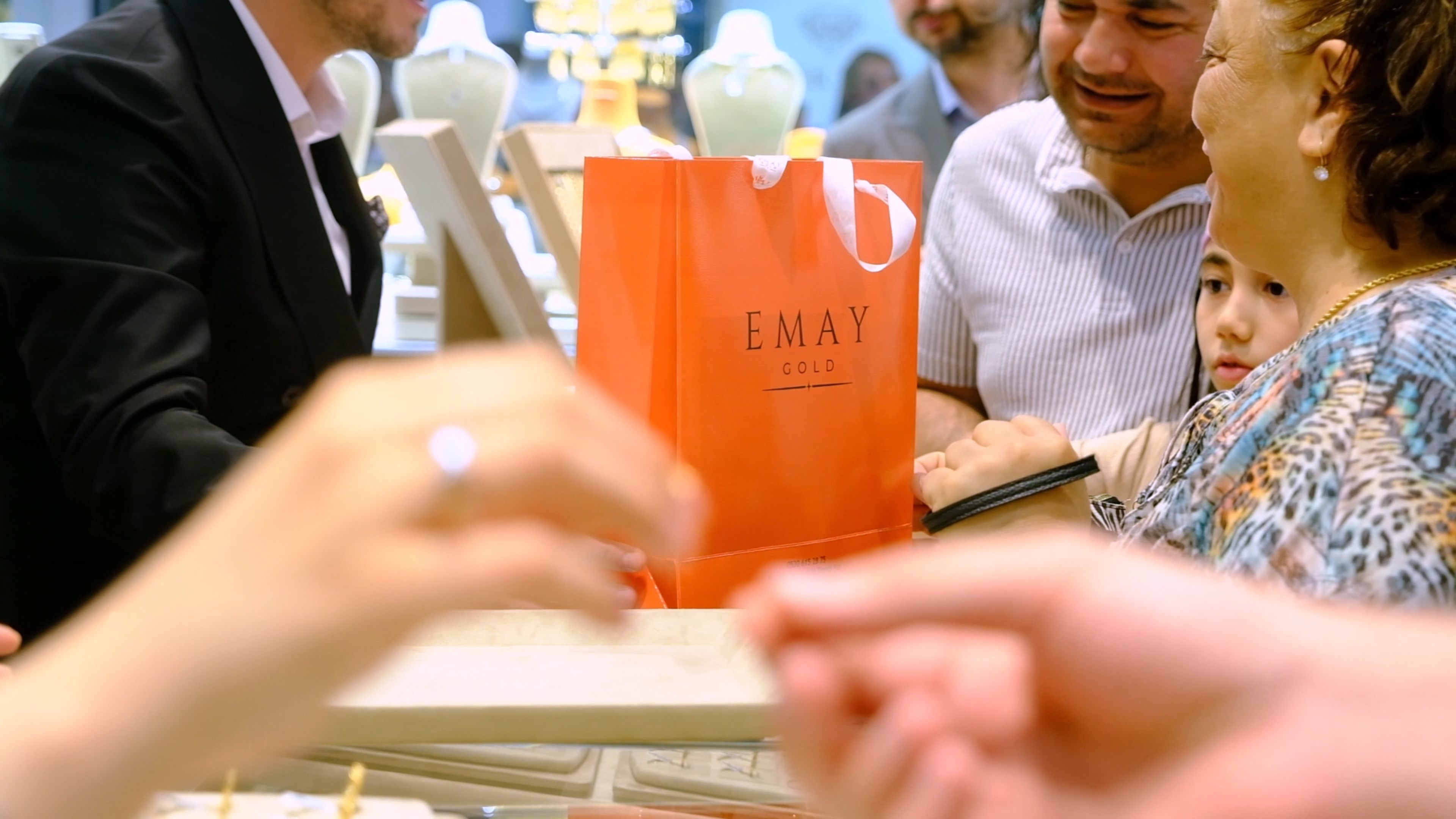Emay 16