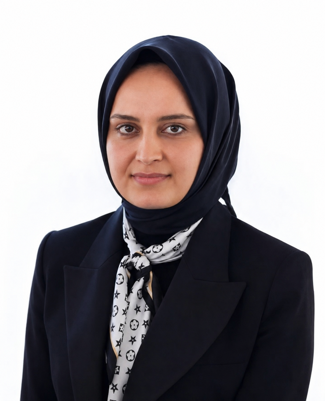 Selver Esra ARIK Kimdir?