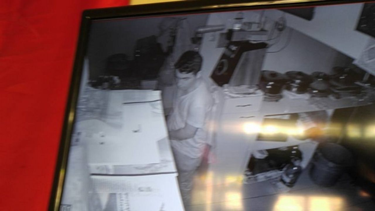 Bartın'da Hırsızlık Anı Güvenlik Kamerasında