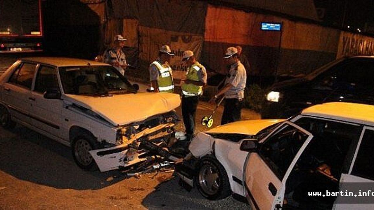 Alkollü Sürücü Kazaya Yol Açtı: 4 Yaralı