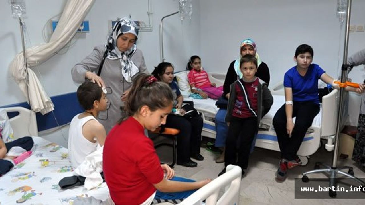 Bartın'da Zehirlenen Öğrenci Sayısı 145'e Yükseldi