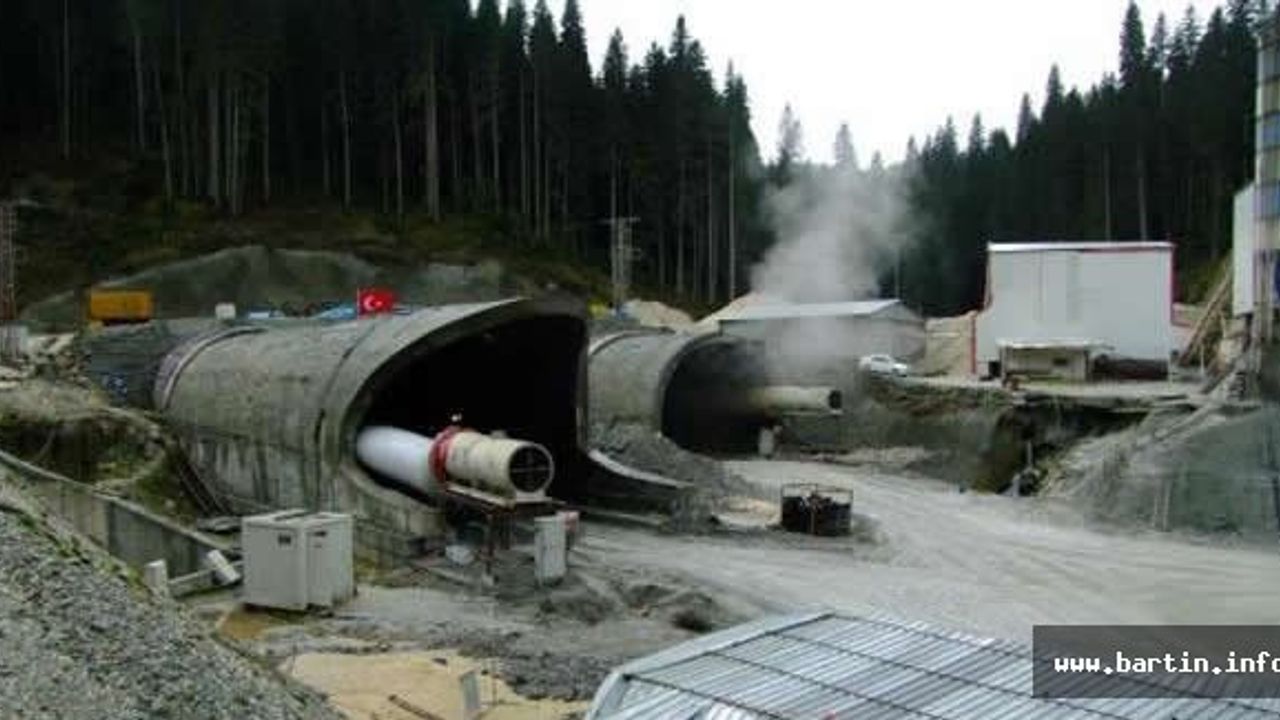 Ilgaz Tüneli'nin Yüzde 85'İ Tamam