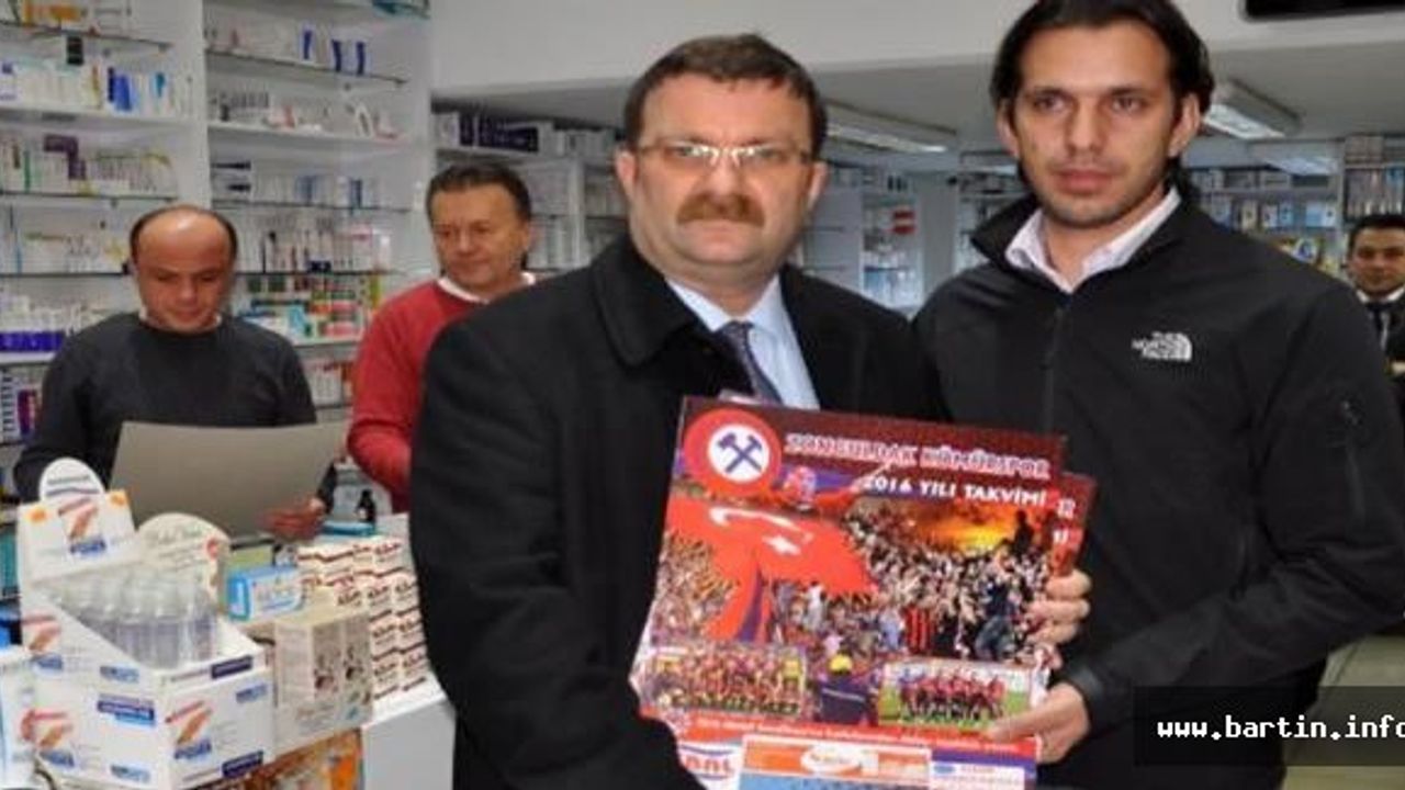 Kulübe Gelir İçin Takvim Satıyor