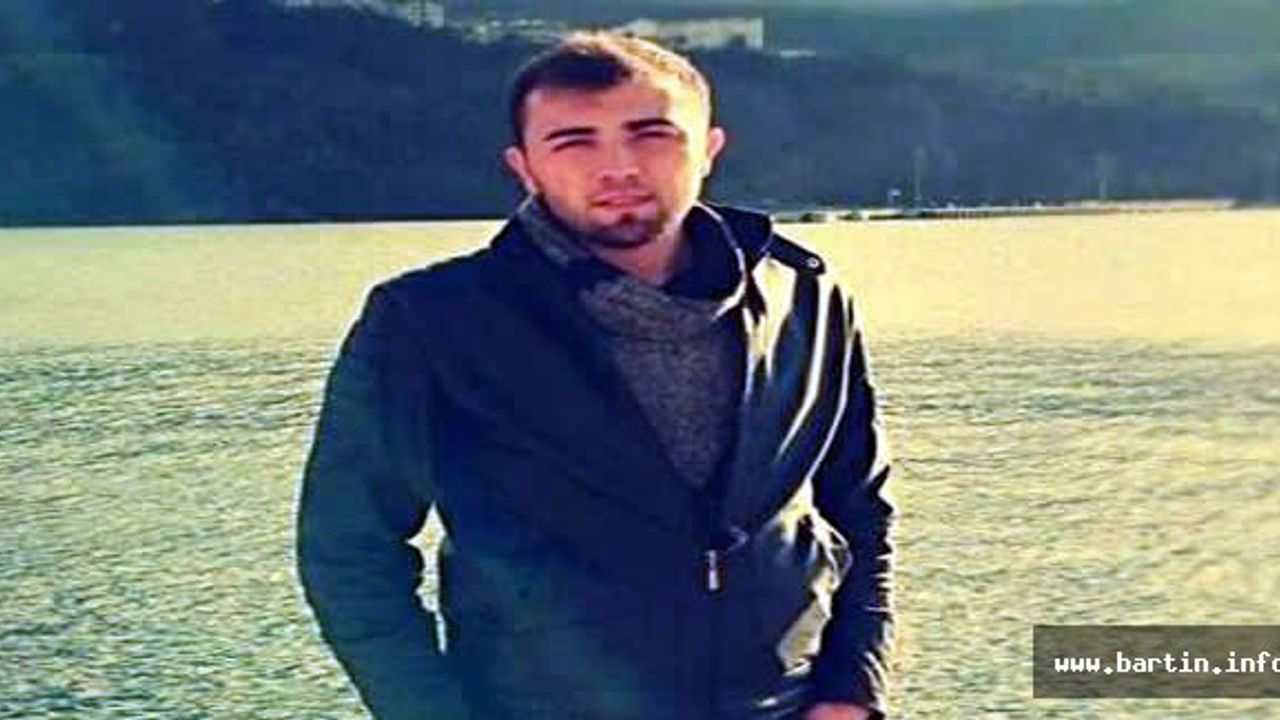 Sevgilisi Terk Edince Bıçakla Kendini Yaraladı