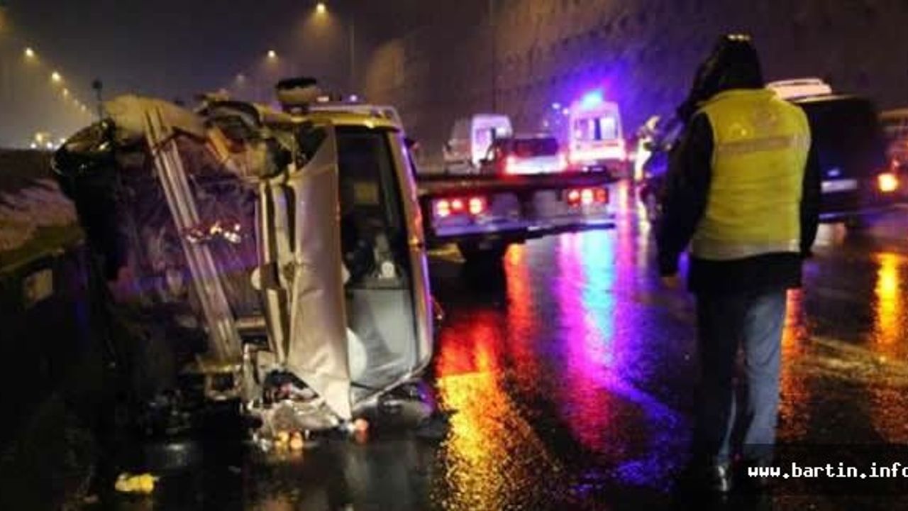 Ticari araç takla attı: 7 yaralı