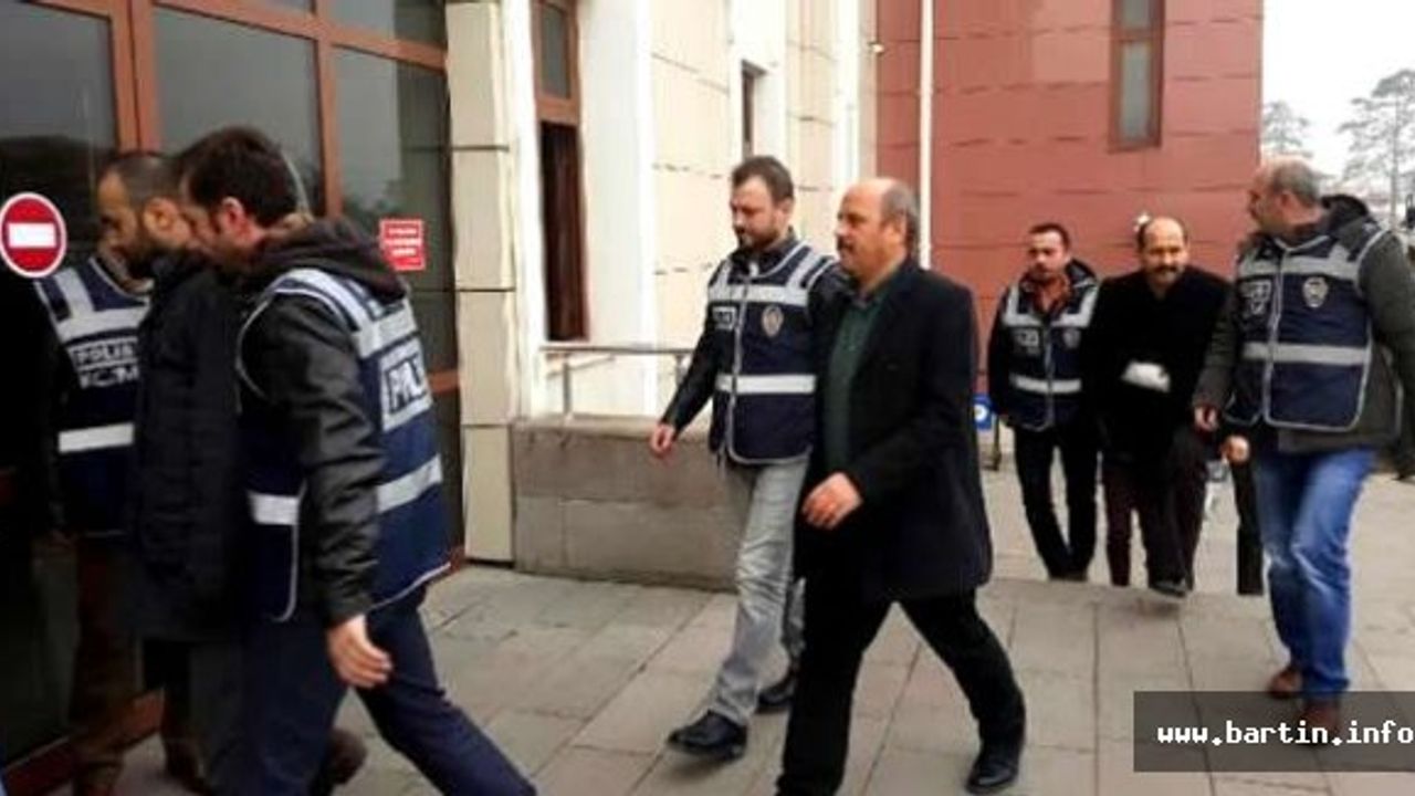 Usulsüz dinleme operasyonunda 13 kişi adliyeye sevk edildi