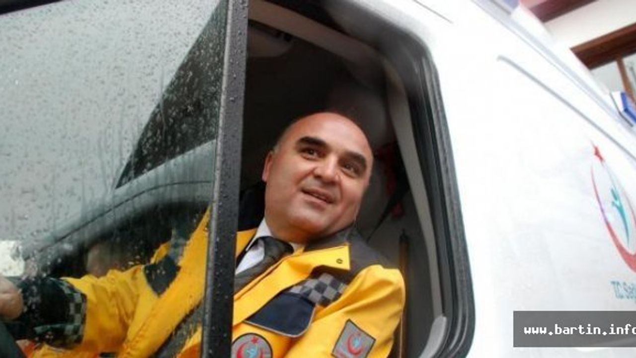 9 ambulans törenle hizmete alındı