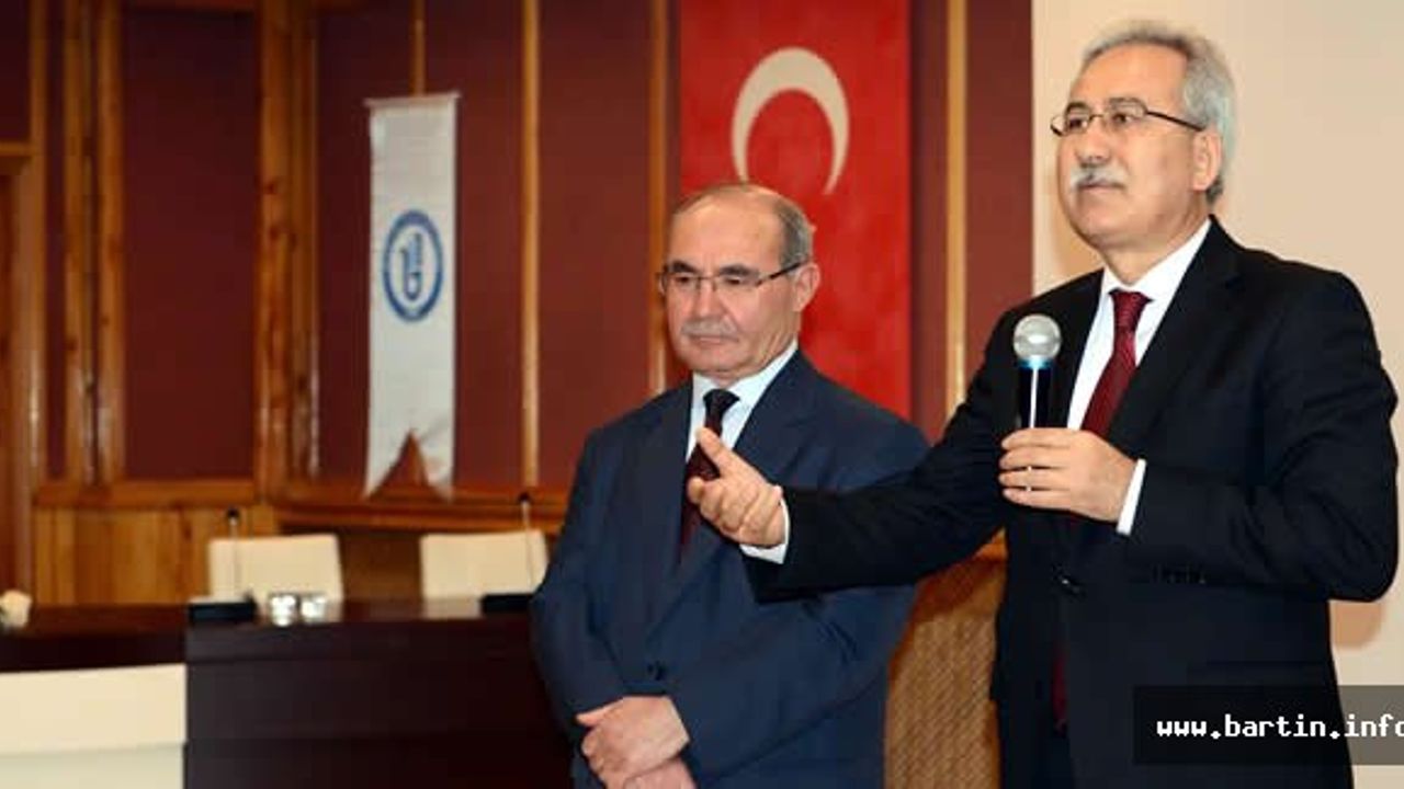 Sayıştay Eski Üyesi Bartın'da Konferans Verdi