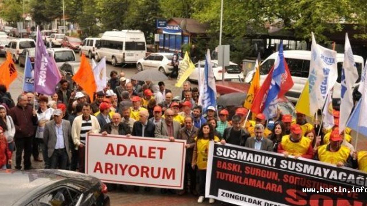 9 kişiye, Cumhurbaşkanı'na hakaret davası