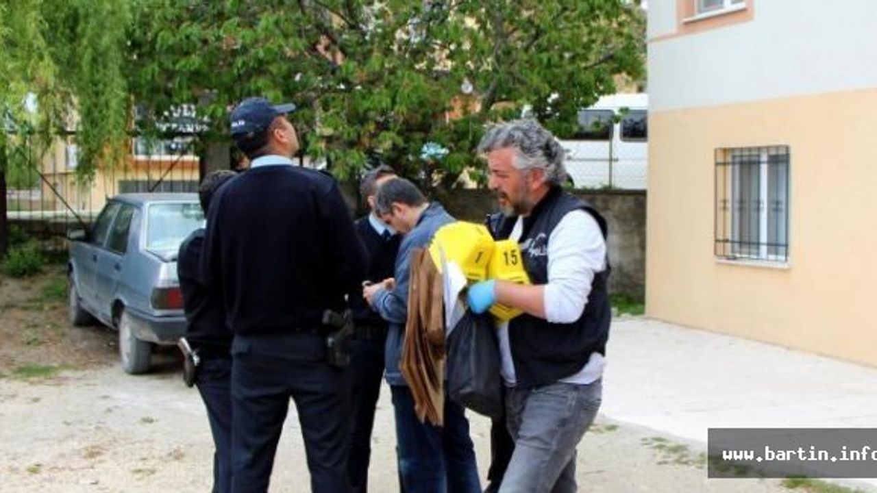 Evleri gaz dolan anne ve oğlu kayıp