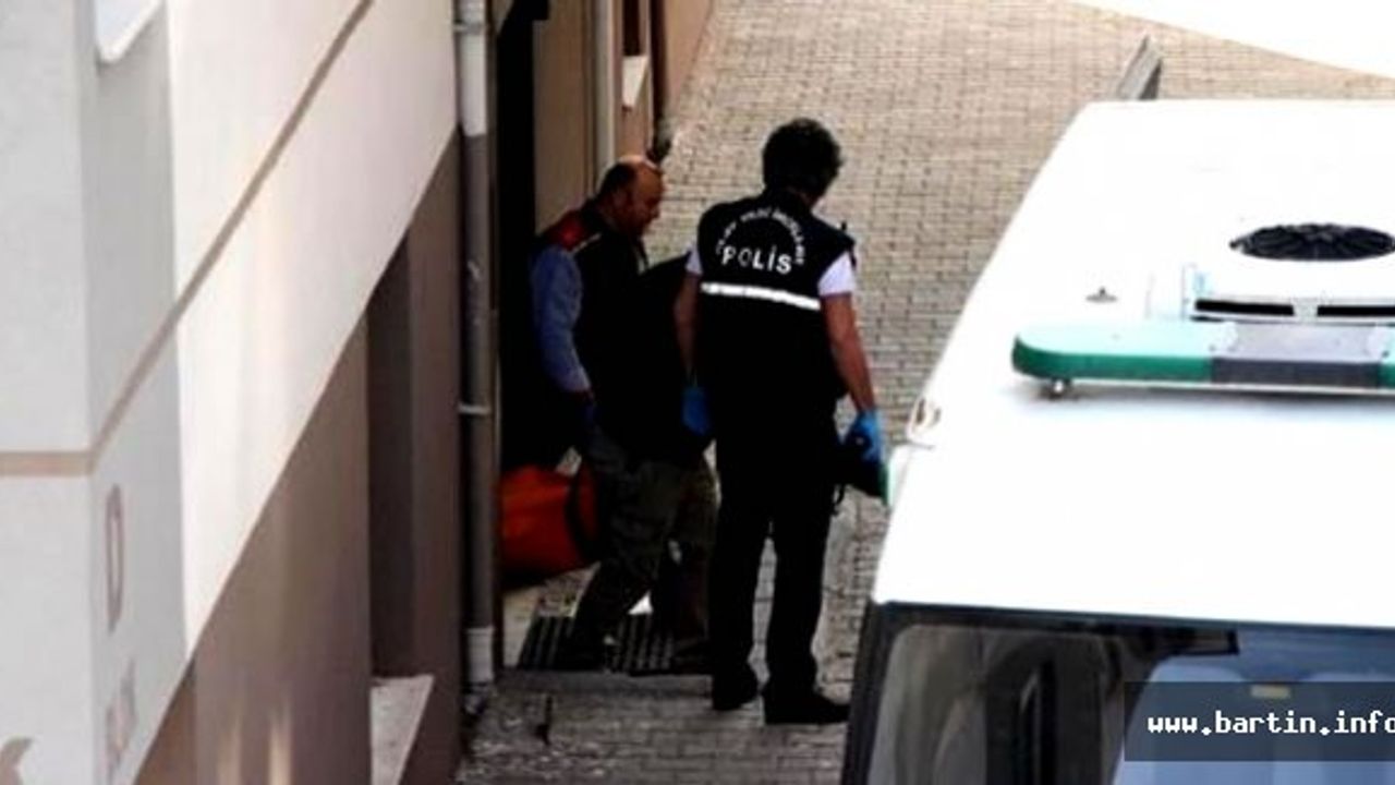 Hücre Evinde A4 ve C4 Patlayıcı Ele Geçirildi