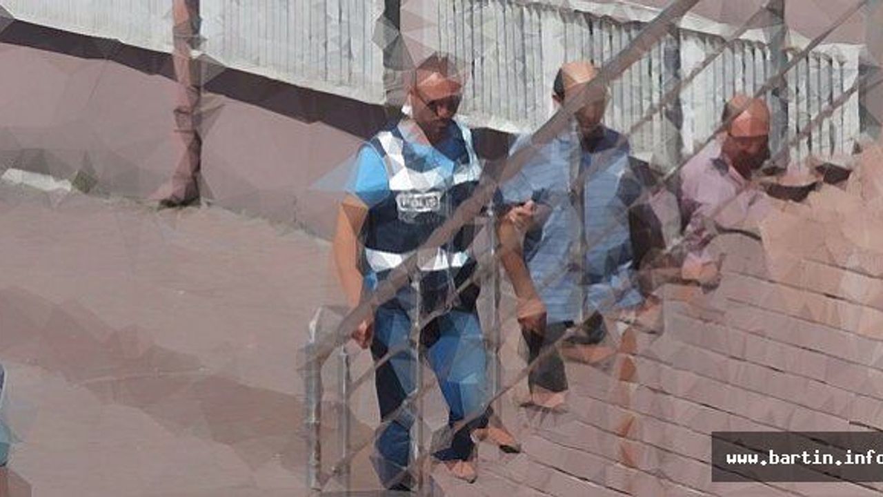 Bartın'da 14 Kişi Adliyeye Çıkartıldı