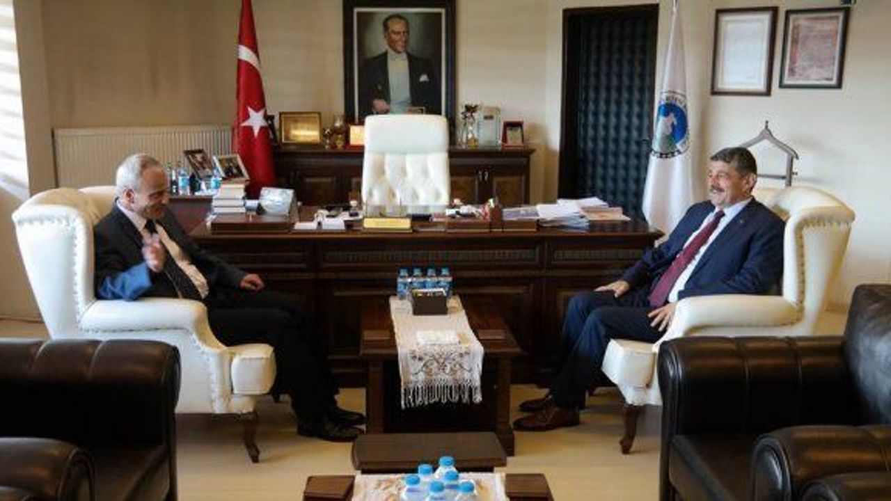 Dirim Vali Dirim Başkan Akın'ı Ziyaret Etti - Bartin.info - Bartın Hakkında ...