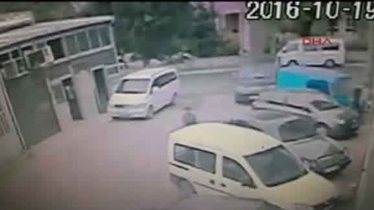 1 Kişinin Yaralandığı Kaza Güvenlik Kamerasında