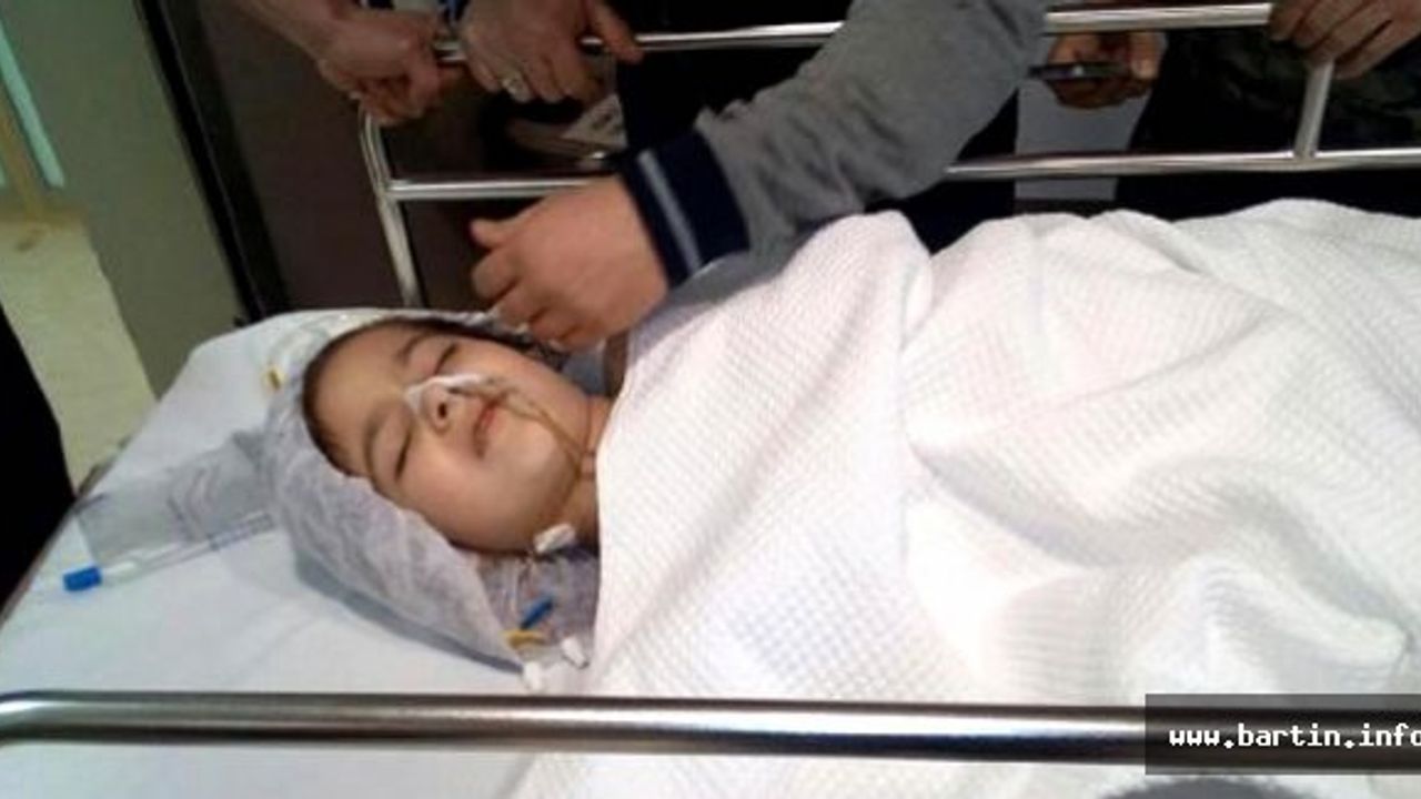 Karaciğer kanseri Tuğçe'ye başarılı ameliyat