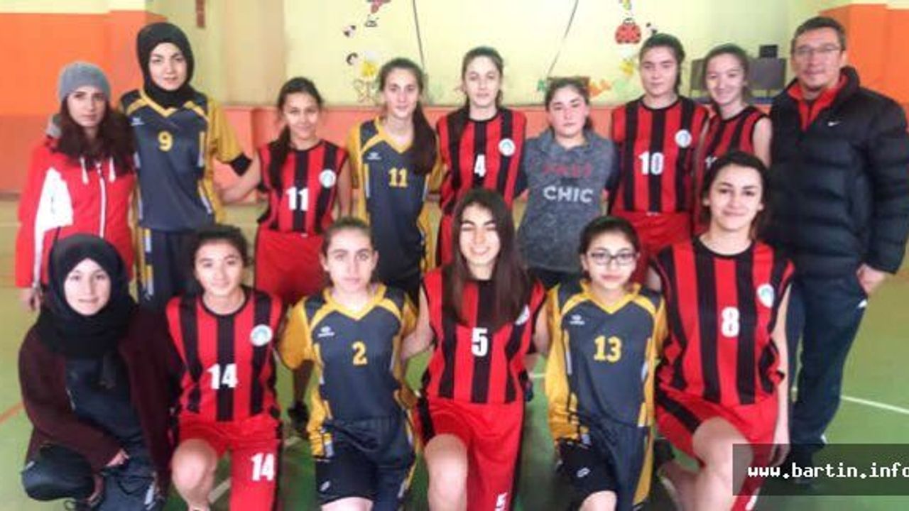 Yıldız U16 Basketbol Maçları Sona Erdi