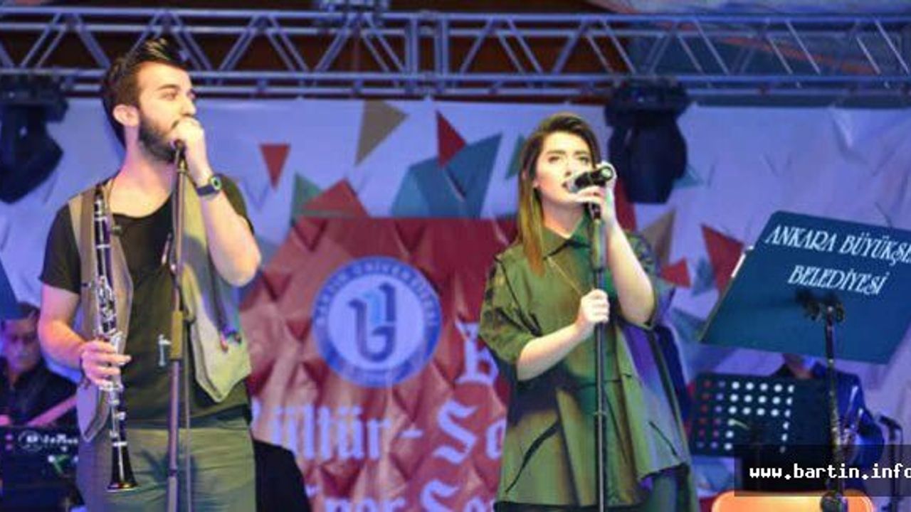 Emre ve Ezgi Kardeşler Final Yaptı