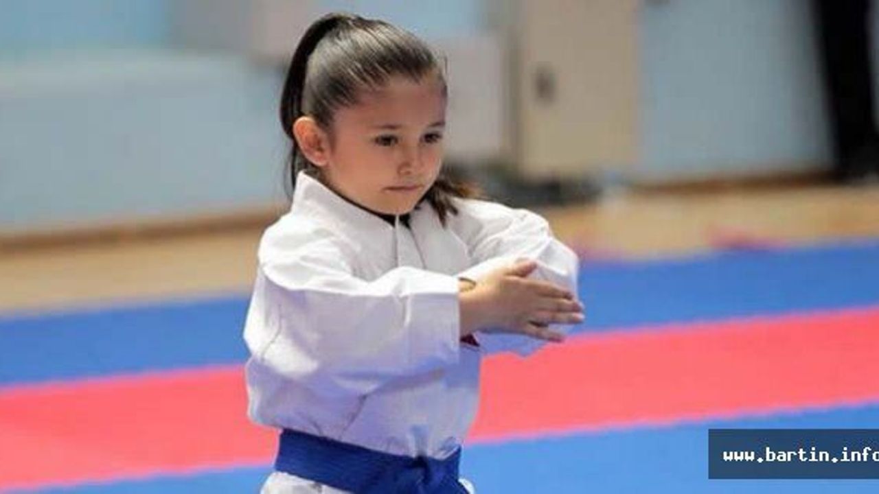 TOKİ'li Minik Aysu Balkan 3.sü