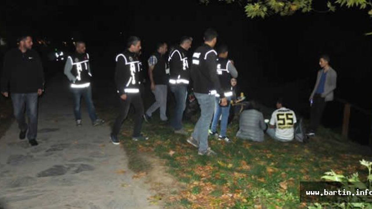 Yalı Parkı'nda Narko Sokak Operasyonu