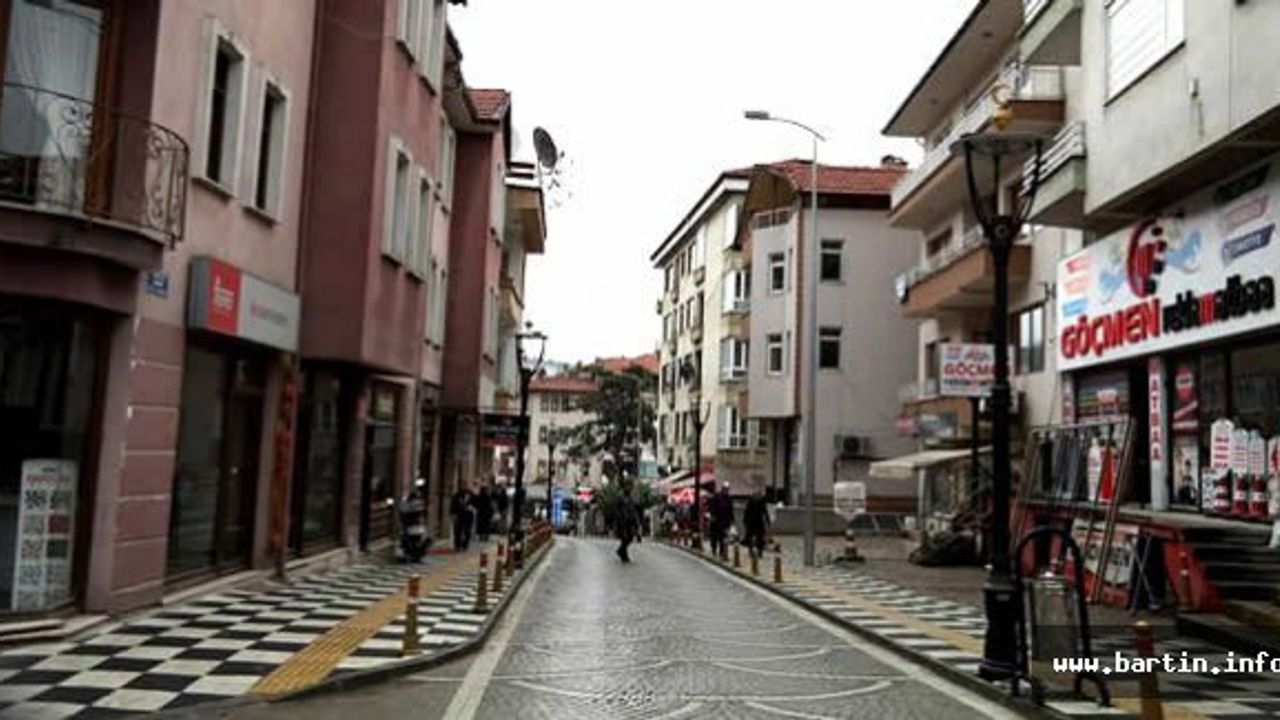 İskele Caddesi Tamam, Sıra Hendekyanı'nda