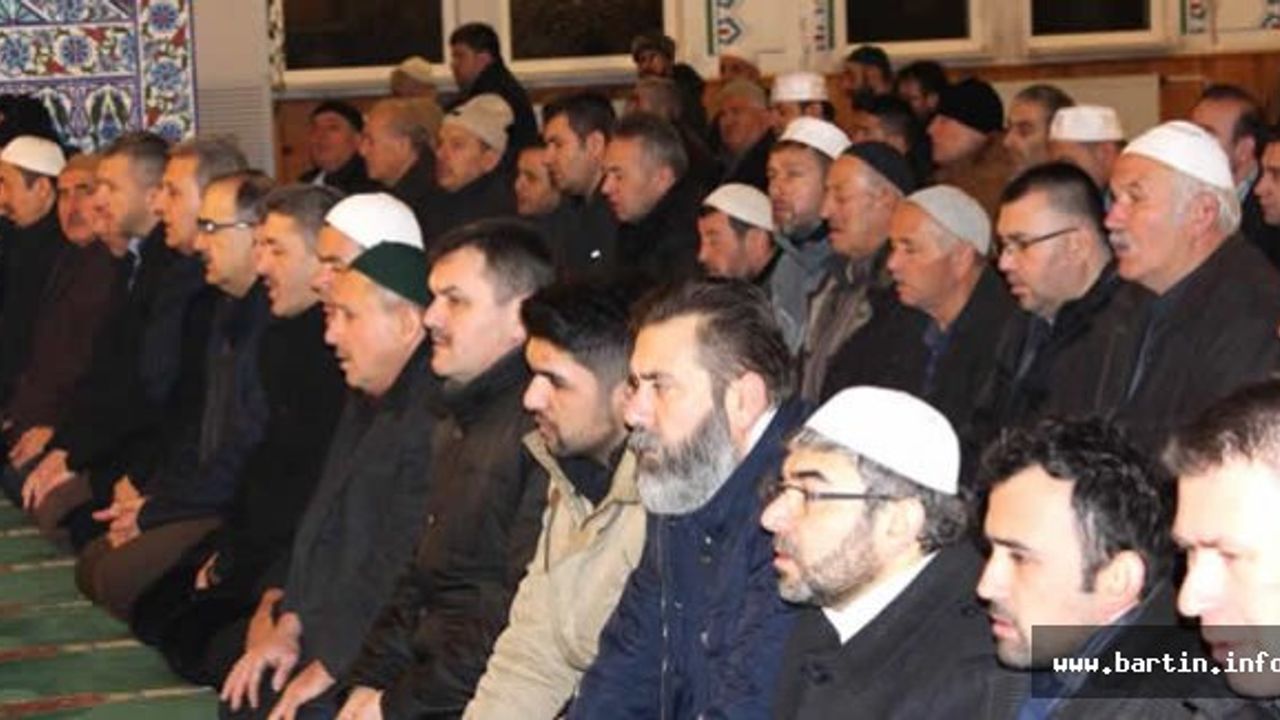 Afrin Şehitleri İçin Sabah Namazında Buluştular