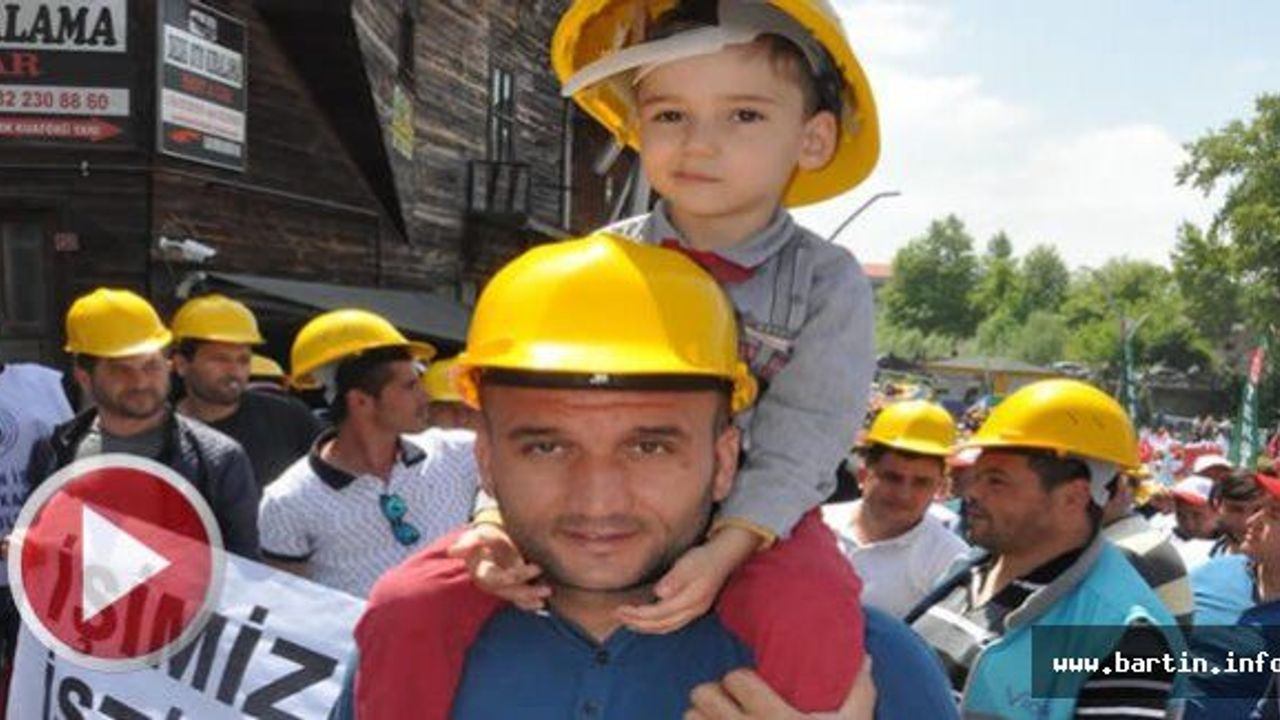 1 Mayıs Kutlamalarından Renkli Görüntüler