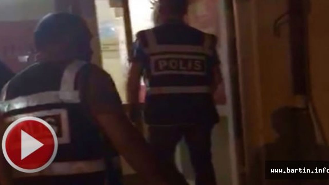 Polisten Kumar Baskını