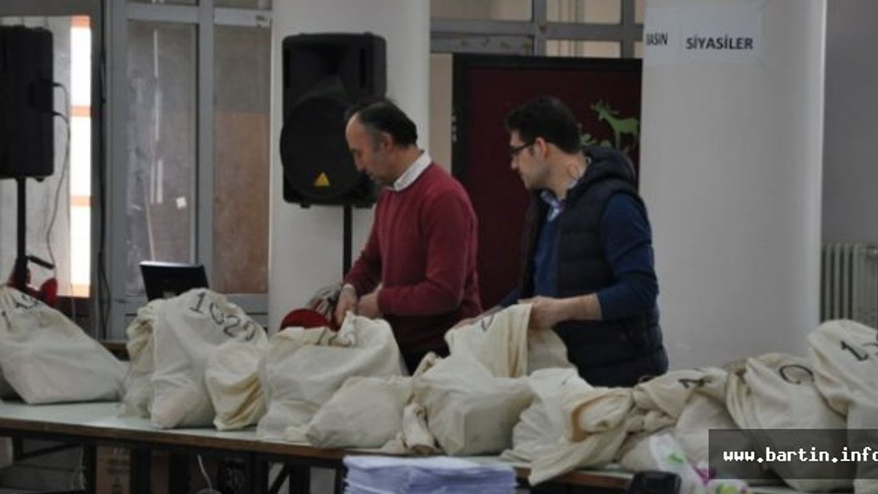 Bartın'da 154 Sandıktan 5'i Yeniden Sayılıyor