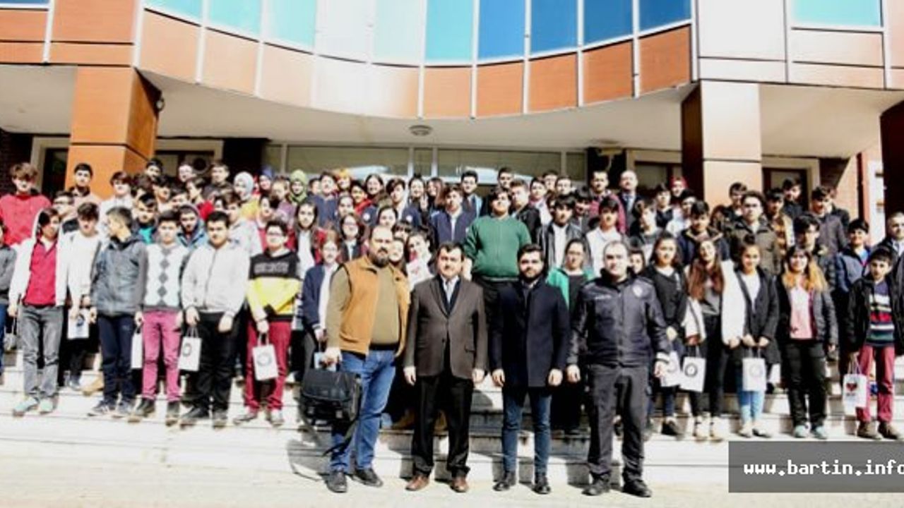 Gençler, Suç Örgütlerine Karşı Uyarıldı