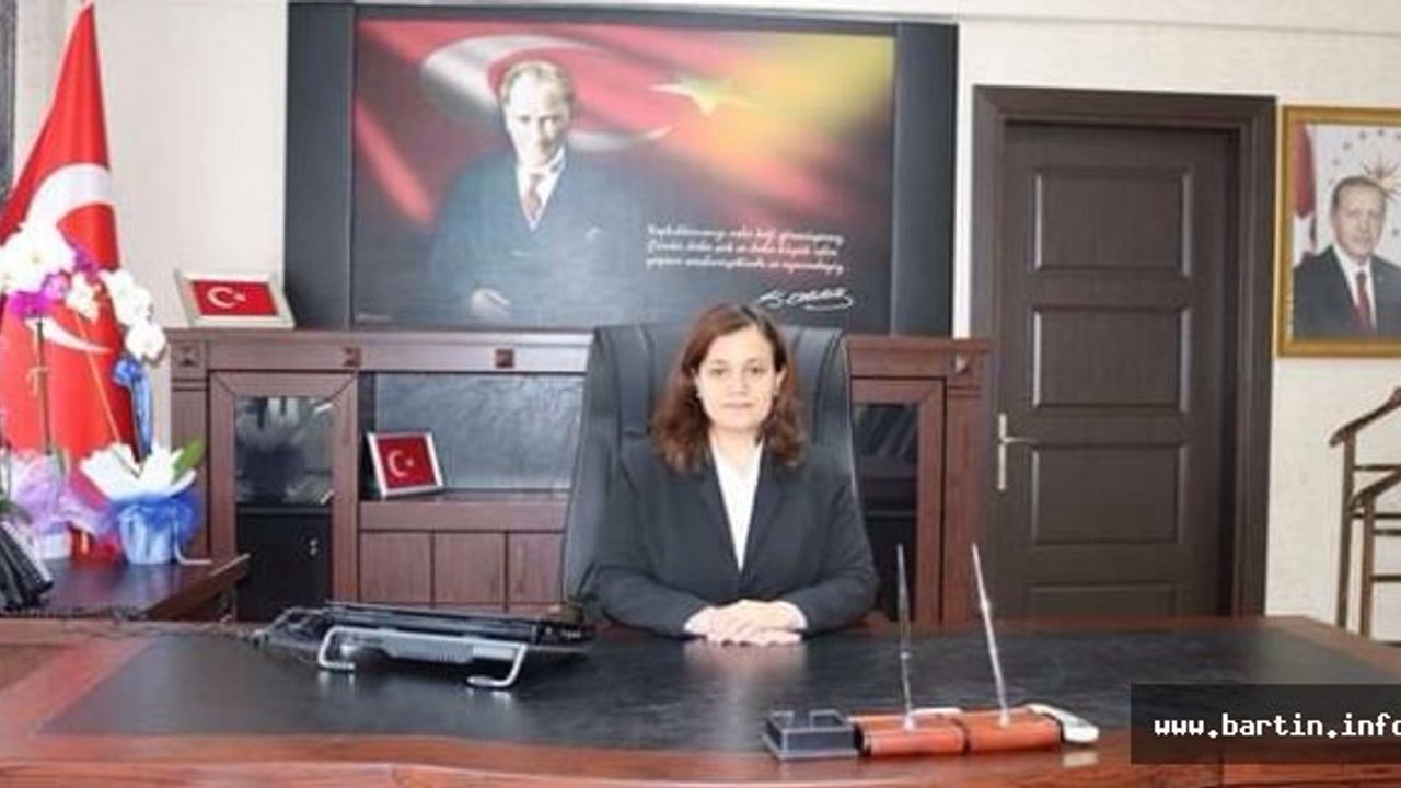 Ulus Kaymakam V. Zeynep Acar Göreve Başladı