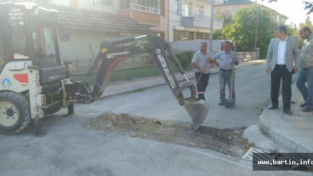 Orduyeri'nde Sokaklar  Onarılıyor