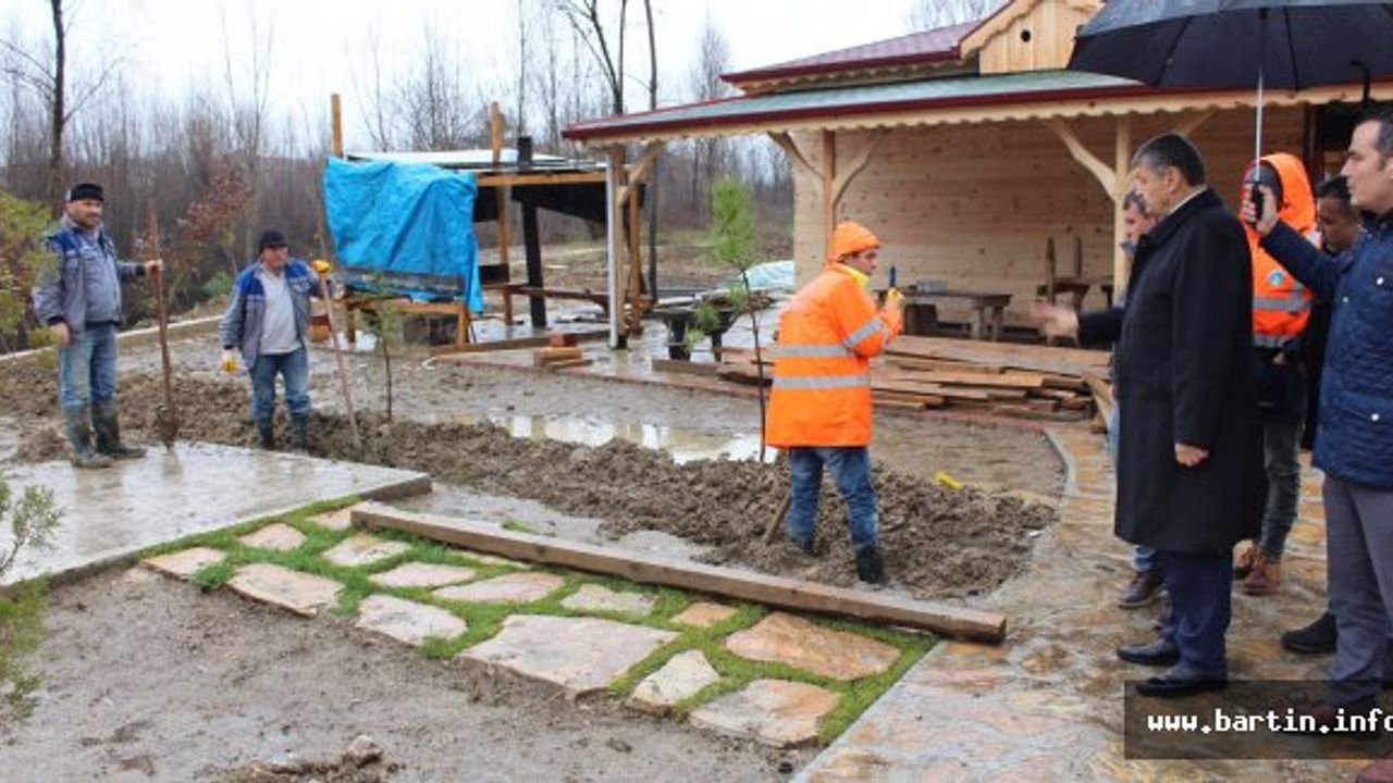 9 Bin Metrekarelik Parkta Çalışmalar Sürüyor