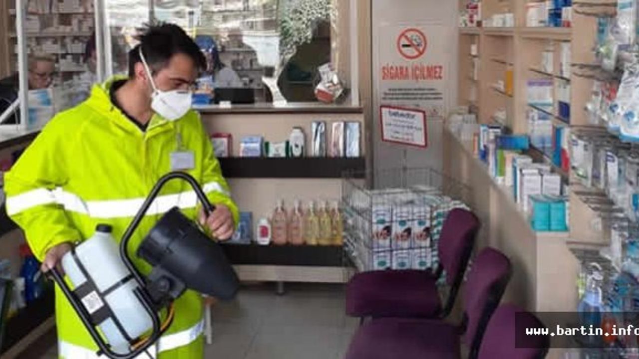 Bartın'da 39 Eczane Dezenfekte Edildi