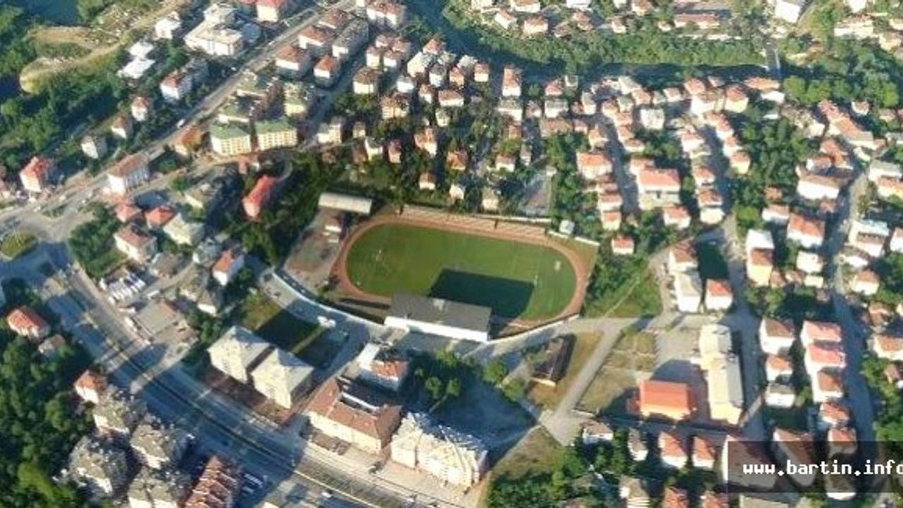 Atatürk Stadı'nda 3 Bin Kişi Namaz Kılacak