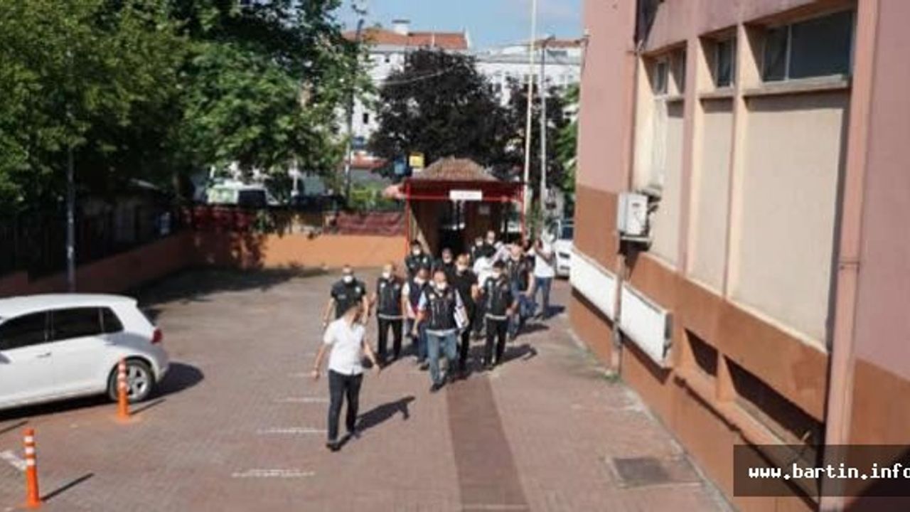 Bartın'da uyuşturucu ticaretinden 5 kişi tutuklandı