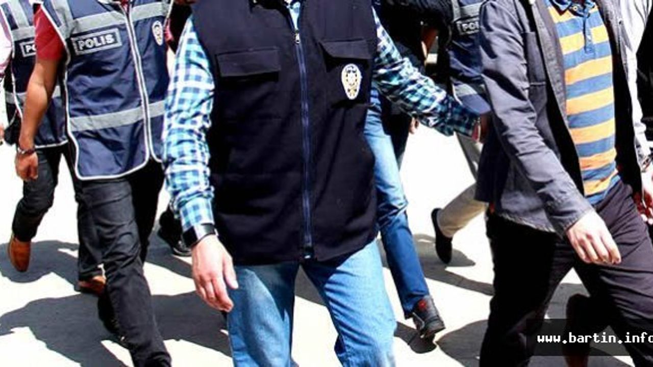 9 ilde FETÖ operasyonu: 12 gözaltı Kararı