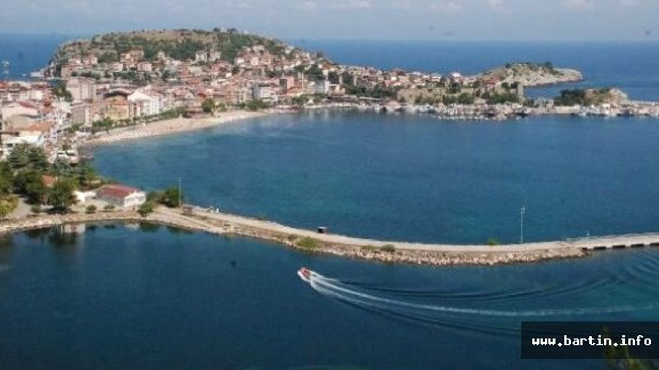 Amasra'ya 150 Bin, İnkum'a 160 Bin Turist