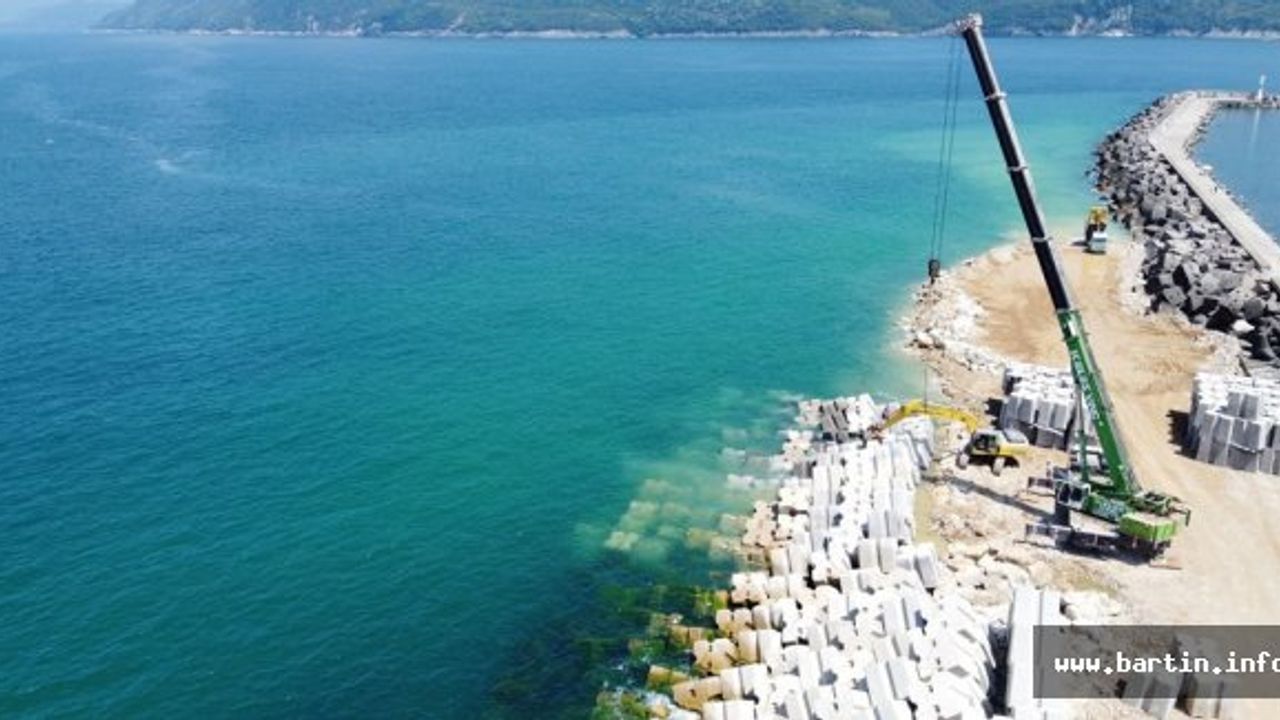 Osmanlı'dan Kalma Mendirek Onarılıyor