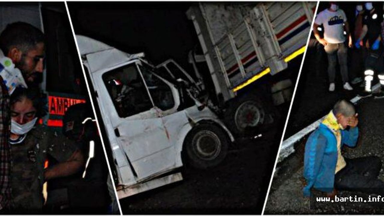 İşçi Servisi İle Kamyon Kafa Kafaya Çarpıştı: 15 Yaralı