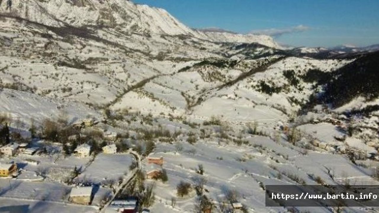 Milli Park beyaz örtüyle kaplandı