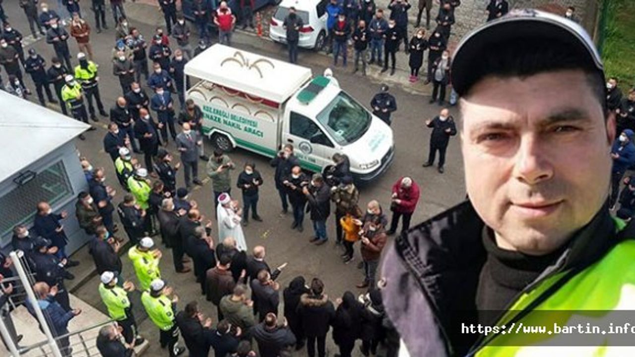 Anonsla Vatandaşları uyaran polis memuru virüse yenildi