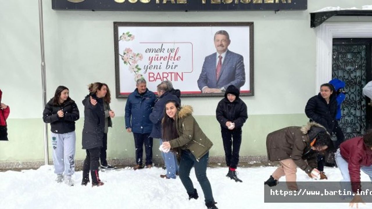 Futbol Maçı İptal Oldu, Kaptopu Maçı Yaptılar