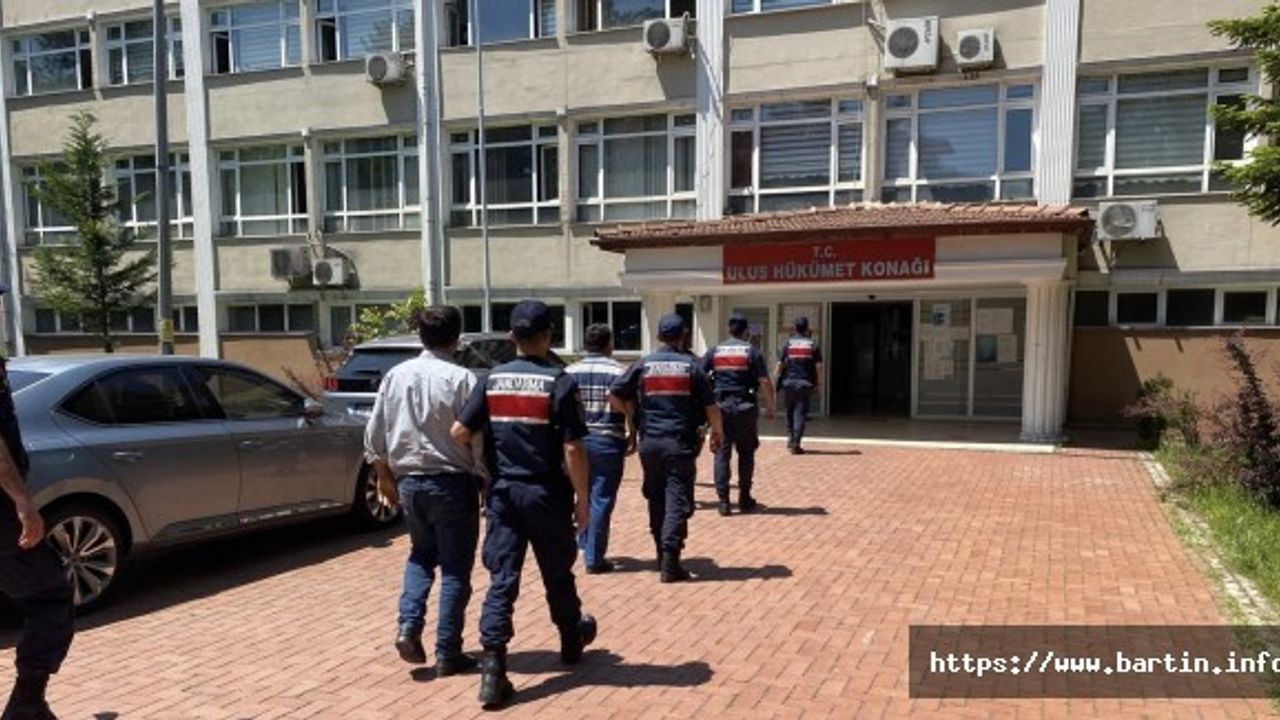 Köylerden Kablo Çalan Hırsızlar Kıskıvrak Yakalandı