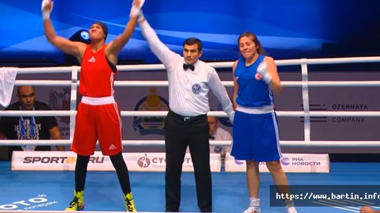 Şennur Rövanşı Aldı, Dünya Şampiyon Oldu