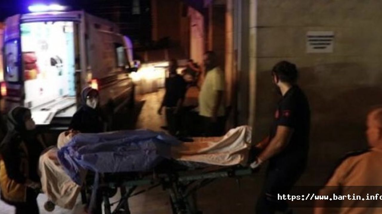 Tartıştığı Komşularının Boğazını Kesti: 1 ölü, 1 yaralı