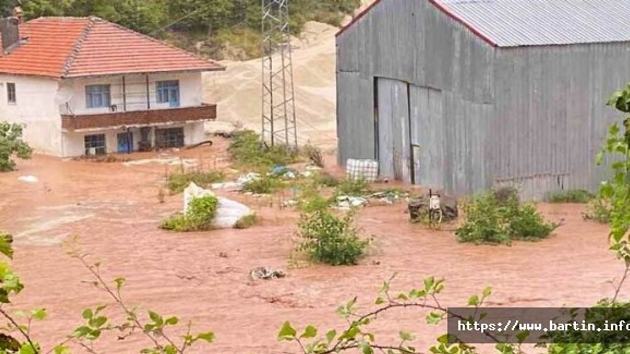 Dere Taştı, Tarım Arazileri Zarar Gördü